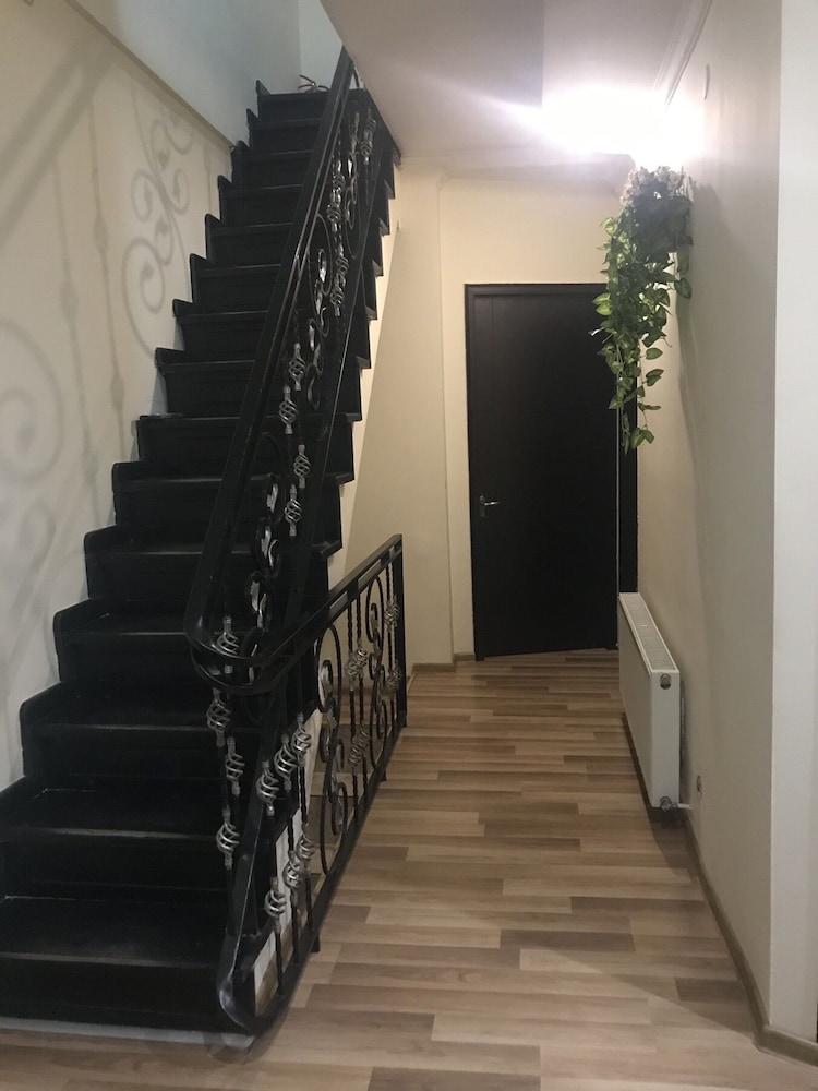 Hotel Cristal Palace Tbilisi Exterior photo
